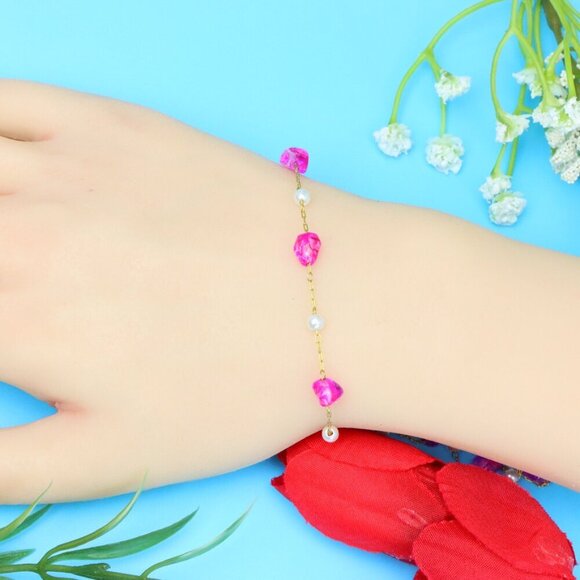 Chic & Stylish Bracelet – A Thoughtful Gift for Women and Girls, DYC1605 - Picture 1 of 10